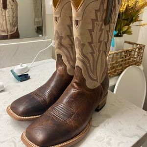 Idyllwind Square Toe Cowgirl Boots